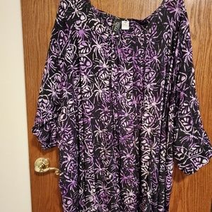 Pretty purple and black leaf design blouse